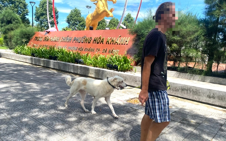 Chó ở Hà Nội vẫn thả rông, không rọ mõm khắp công viên, chung cư dù mức phạt tới 2 triệu đồng - Ảnh 14.