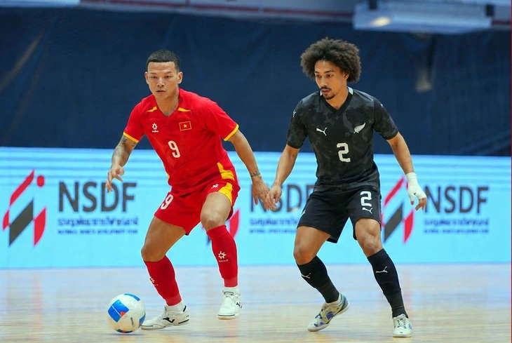 Tuyển futsal Việt Nam thắng đậm New Zealand - Ảnh 1.