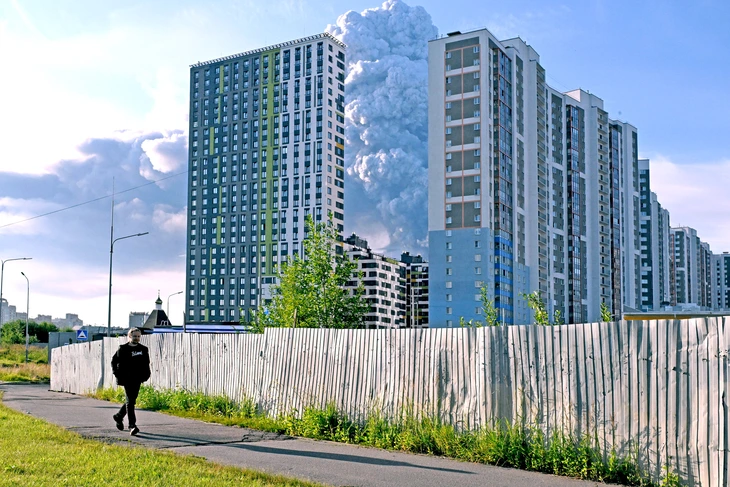 Ukraine tập kích nhiều mục tiêu sâu trong lãnh thổ Nga khiến 2 người thiệt mạng - Ảnh 2.