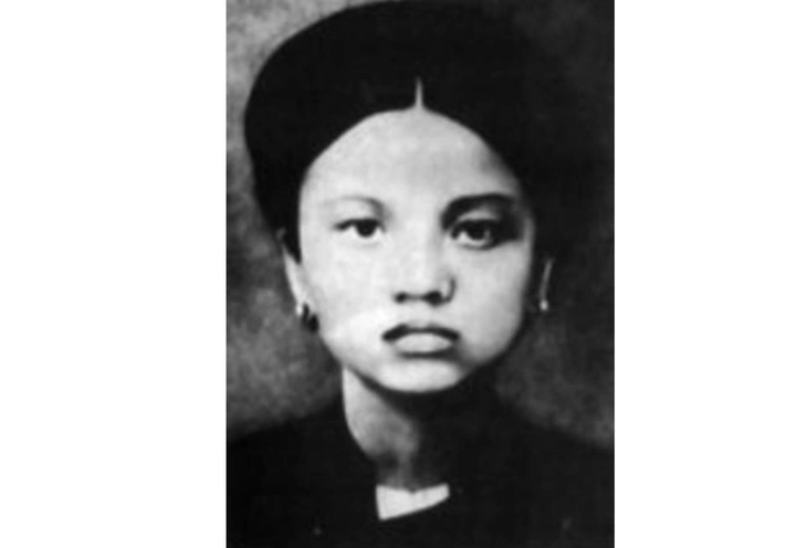 Con gái duy nhất của liệt sĩ Nguyễn Thị Minh Khai mong TP.HCM xác minh nơi chôn cất mẹ - Ảnh 1.