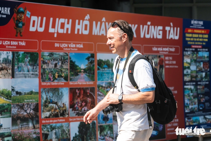  Quốc hội bàn định hướng chính sách sửa Luật Đất đai; Nguy cơ quá tải bệnh sốt xuất huyết - Ảnh 2.