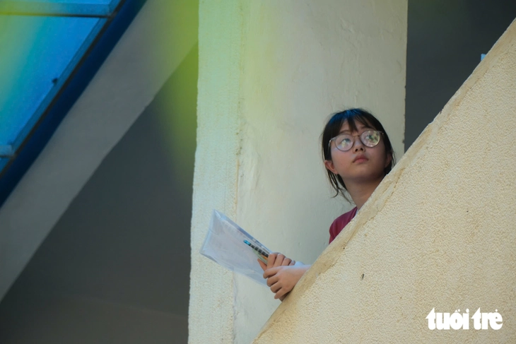 Trường đại học cảnh báo thủ đoạn lừa tân sinh viên xác nhận nhập học, chuyển tiền học phí - Ảnh 1.
