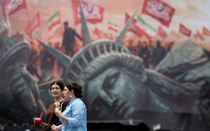 Iran bác 'chiến tranh kinh tế' của ông Trump, cảnh báo Mỹ sẽ lại thất bại - Ảnh 3.