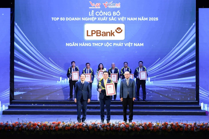 LPBank lọt Top 6 ngân hàng tư nhân nộp ngân sách lớn nhất Việt Nam - Ảnh 3.