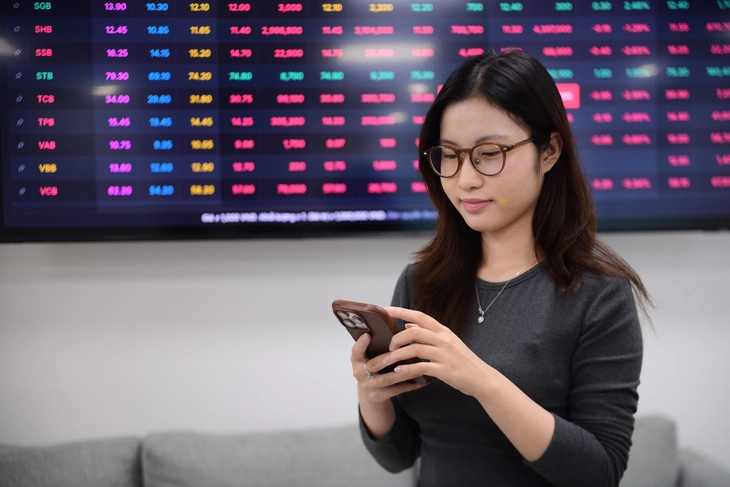 Tự doanh chứng khoán mua ròng 508 tỉ đồng trước ngày FTSE Russell công bố danh sách - Ảnh 1.