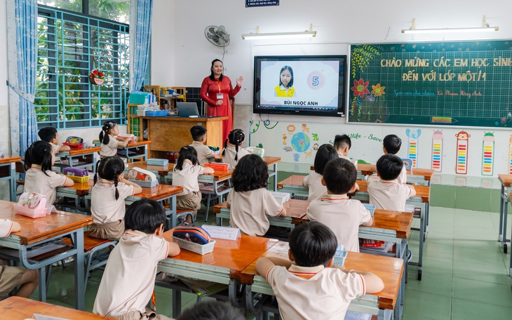 Tiếng Anh kiểu Việt: Có cần nói giống người bản xứ? - Ảnh 4.