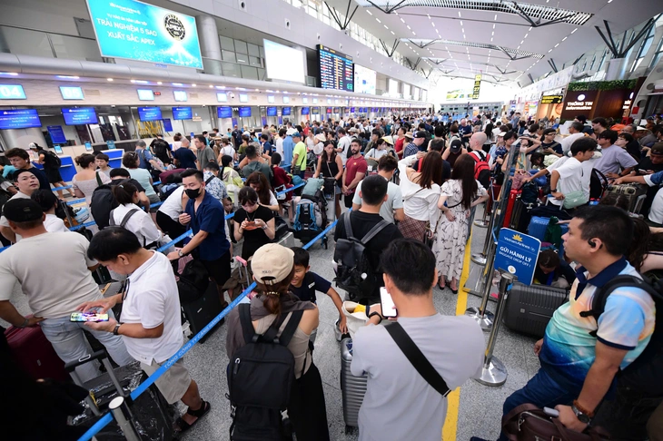 Vietnam Airlines bán vé máy bay Tết 2027 với mức tăng 11 % - Ảnh 1.
