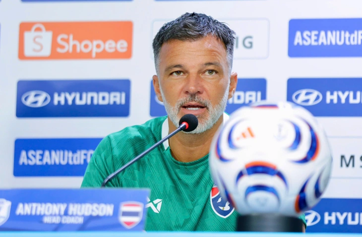 HLV Anthony Hudson: 'Tôi nghĩ Việt Nam đang được đánh giá cao hơn' - Ảnh 1.