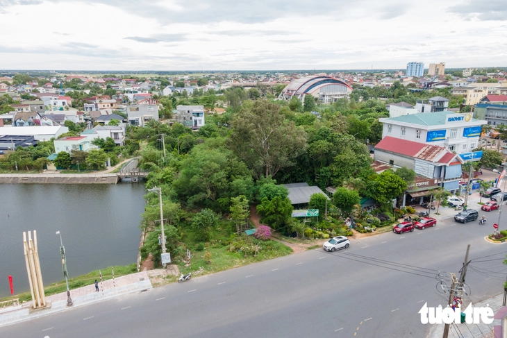 Con đường 659m kéo dài hơn một thập kỷ, người dân đã đập nhà, chờ thông đường - Ảnh 6.