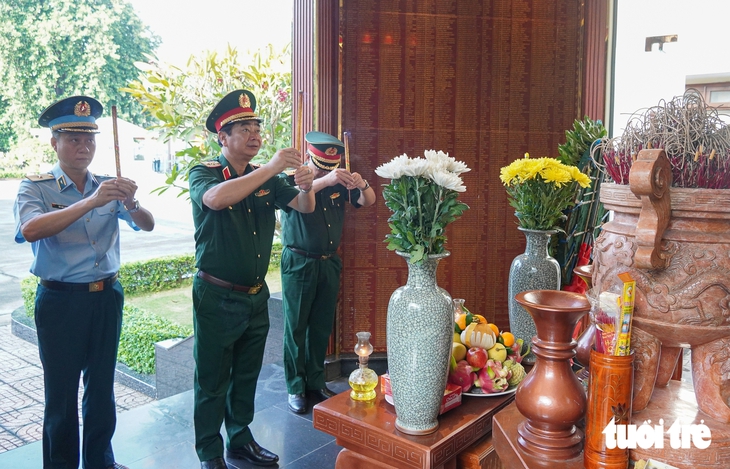 Bộ Quốc phòng kiểm tra công tác sẵn sàng chiến đấu tại Sư đoàn 367 dịp Quốc khánh 2-9 - Ảnh 4.