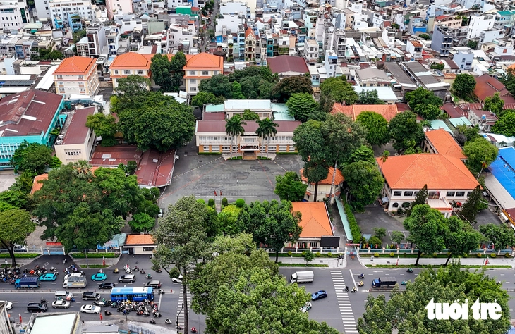  Đại biểu phường Bình Thạnh TP.HCM: Bộ máy ổn định, đề xuất không sáp nhập địa giới  - Ảnh 1.