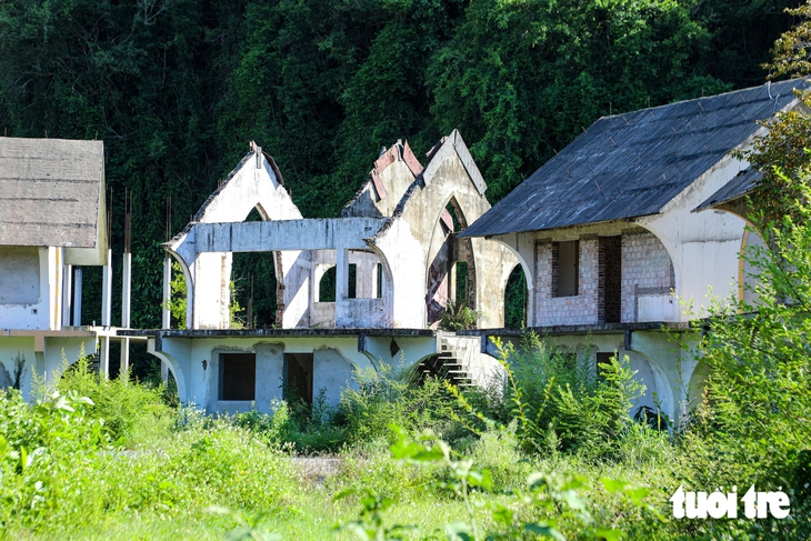 Nhiều dự án ở vùng di sản Phong Nha - Kẻ Bàng chậm tiến độ, bỏ hoang - Ảnh 2.