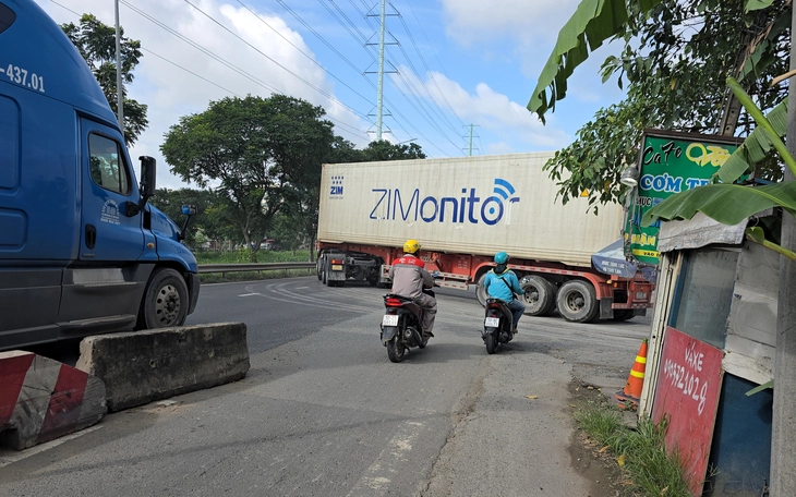 Thủ tướng yêu cầu duy trì cao điểm tuần tra, xử lý vi phạm liên quan xe kinh doanh vận tải - Ảnh 4.