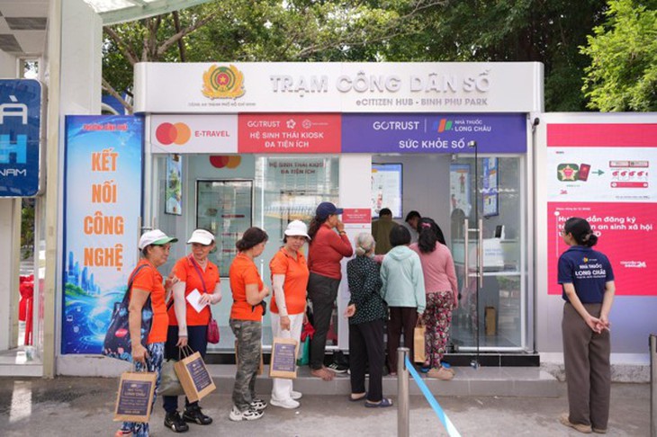 Trạm Công dân số: Sáng kiến cải cách hành chính giúp người dân khỏe mạnh hơn - Ảnh 4.