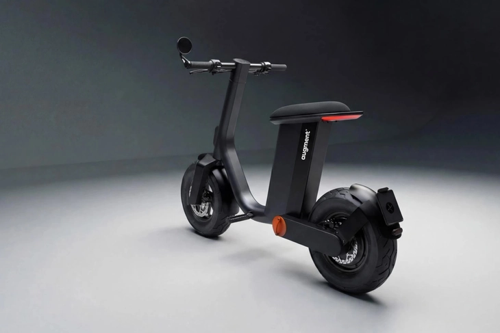  Lái như Vespa nhưng tiện như xe gấp, chỉ dài hơn nửa Honda SH - Ảnh 1.
