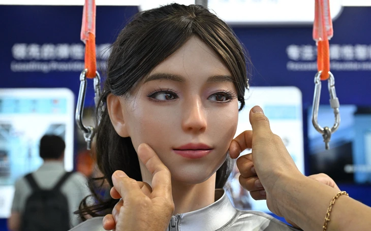 Robot Trung Quốc chạy 100m trong 9,32 giây, nhanh hơn mốc kỷ lục Usain Bolt - Ảnh 3.