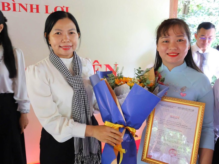 Hành trình về nguồn chào mừng Quốc khánh 2 - 9 cùng đoàn viên ưu tú vào Đảng - Ảnh 7.