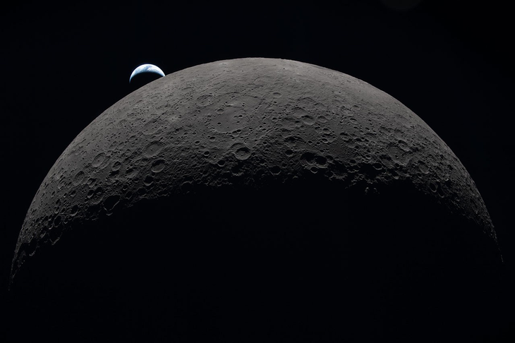 NASA phát hiện vi sinh vật Trái đất có thể tồn tại trên Mặt trăng - Ảnh 1.