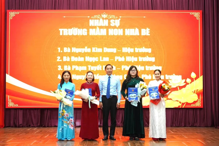 Sắp xếp trường học ở xã Nhà Bè: từ 25 còn 17 trường - Ảnh 6.