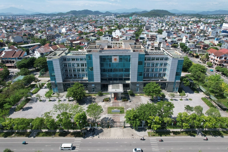 - Ảnh 1.