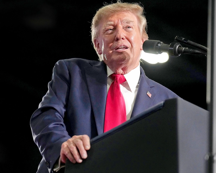 Ông Trump lại tuyên bố eo biển Hormuz thuộc lãnh thổ Mỹ - Ảnh 1.