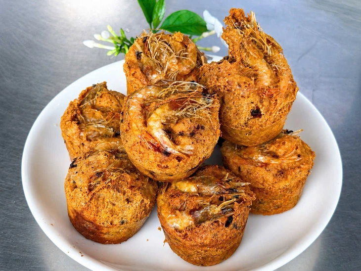 Về Đại Tâm ăn bánh cóng, thăm người bạn Khmer - Ảnh 1.
