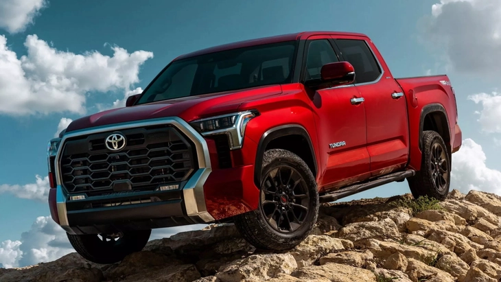 Toyota dùng… búa đập vào xe để xác định động cơ có hỏng không - Ảnh 3.