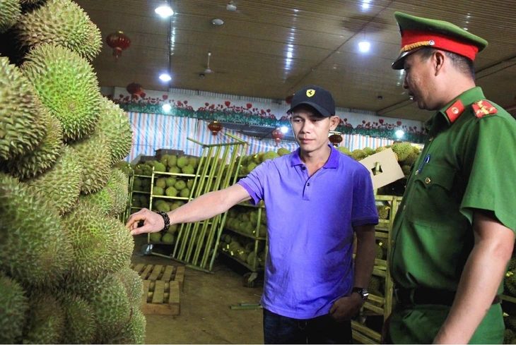 Nhiều vụ lừa đảo mùa sầu riêng, Công an Đắk Lắk trấn áp - Ảnh 2.