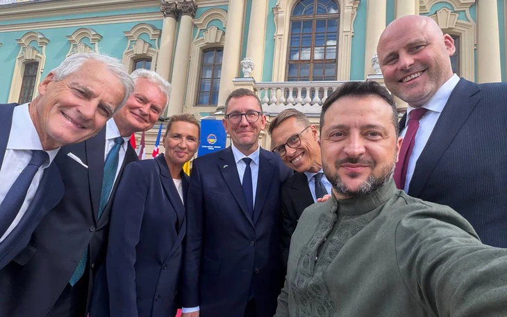 Ông Zelensky tố Nga tìm cách dùng thỏa thuận ngũ cốc lấy an toàn cho hạ tầng năng lượng - Ảnh 4.