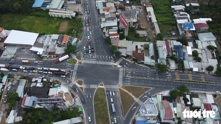 Cầu vượt ngã tư Đồng Tâm giúp kết nối cao tốc TP . HCM - Rạch Miễu 2 năm 2026 - Ảnh 4.