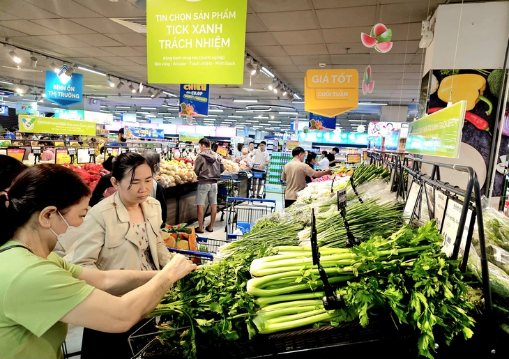 Dư địa lớn, sức mua tăng, Saigon Co.op đặt mục tiêu tăng mạnh hàng Tick xanh trách nhiệm - Ảnh 1.