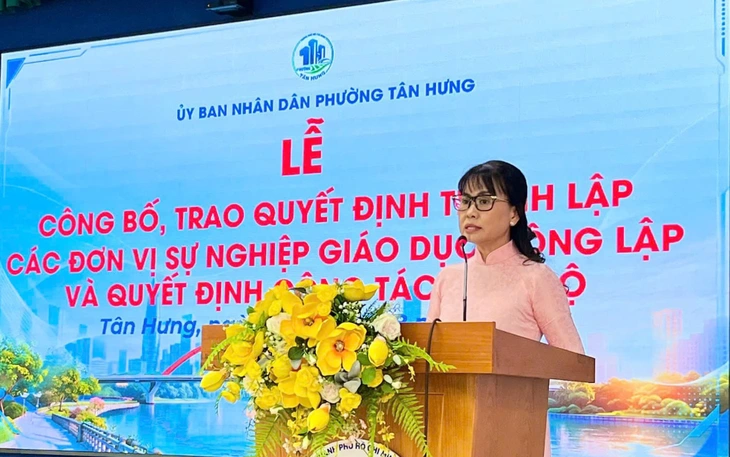 Phường Tân Hưng còn 9 trường sau sắp xếp, nhiều hiệu trưởng xúc động khi được bổ nhiệm - Ảnh 2.