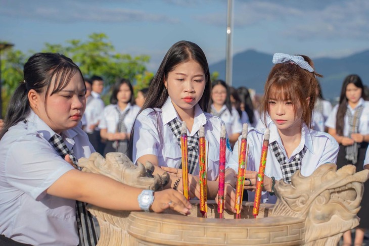 Hội Sinh viên Việt Nam TP.HCM tiếp tục khẳng định vị thế 'Đơn vị xuất sắc dẫn đầu' - Ảnh 2.