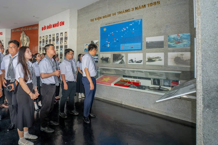 Hội Sinh viên Việt Nam TP.HCM tiếp tục khẳng định vị thế 'Đơn vị xuất sắc dẫn đầu' - Ảnh 3.