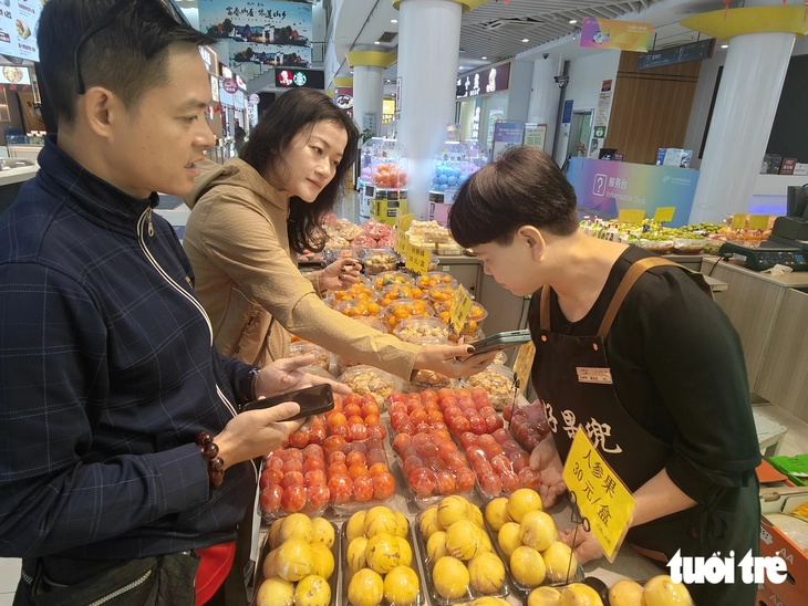 Tận dụng chính sách miễn visa quá cảnh 10 ngày tại Trung Quốc để đi du lịch - Ảnh 2.