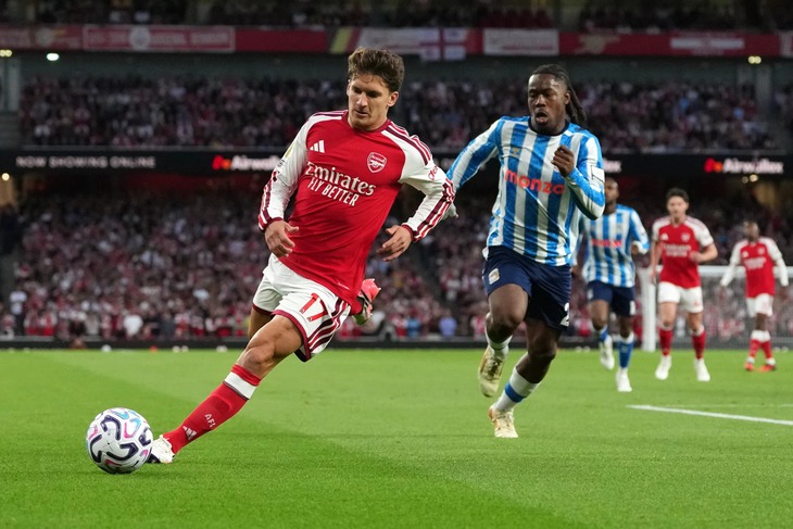 Bảng xếp hạng Ngoại hạng Anh vòng 1: Đội nào vượt qua Arsenal? - Ảnh 1.