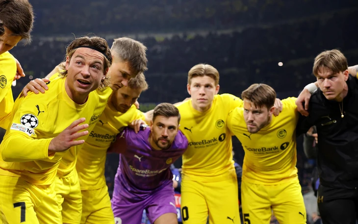 Arsenal vô địch nhưng Bruno lại thắng giải Cầu thủ hay nhất mùa - Ảnh 3.
