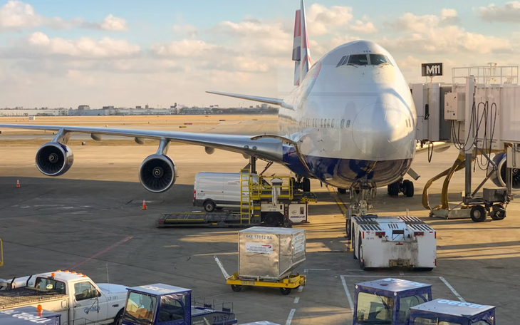 Boeing tài trợ đào tạo kỹ năng hàng không cho sinh viên trường nghề Việt Nam - Ảnh 2.