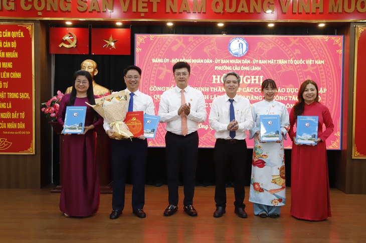 Phường Cầu Ông Lãnh sắp xếp trường học: từ 11 còn 7 trường - Ảnh 2.