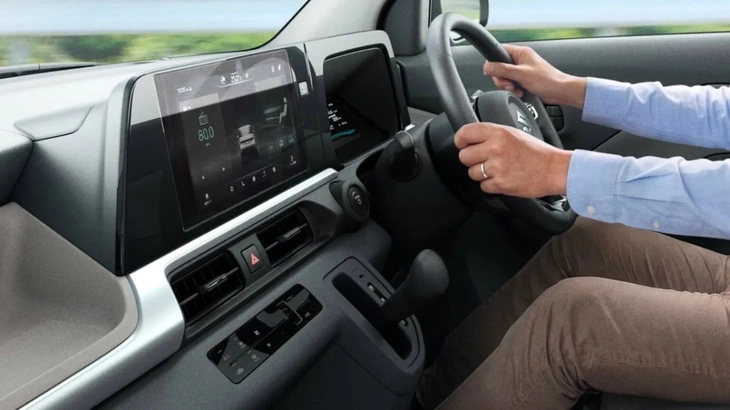 Xe điện mini vẫn có 5 cửa, 2 màn lớn, chạy 310km/sạc, giá dự kiến ngang Kia Morning - Ảnh 5.