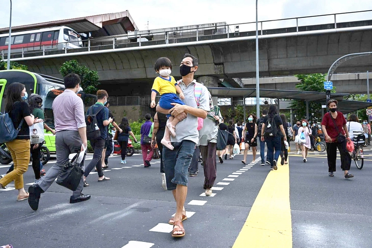 Trẻ em Singapore chào đời là được chính phủ 'nuôi', tổng cộng đến 1,4 tỉ đồng - Ảnh 2.