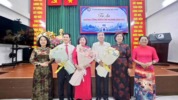 Phường Bến Thành giảm 4 trường, Trường THCS Nguyễn Du sáp nhập Đồng Khởi, hiệu trưởng mới - Ảnh 2.