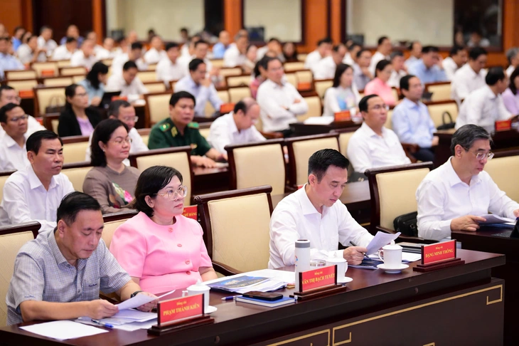 Thành ủy TP.HCM tổ chức hội nghị quán triệt, triển khai Luật Phát triển đô thị - Ảnh 2.