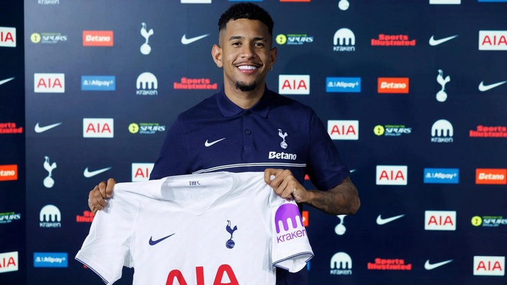 Ngôi sao Brazil quyết định dùng tên thật khi gia nhập Tottenham - Ảnh 1.
