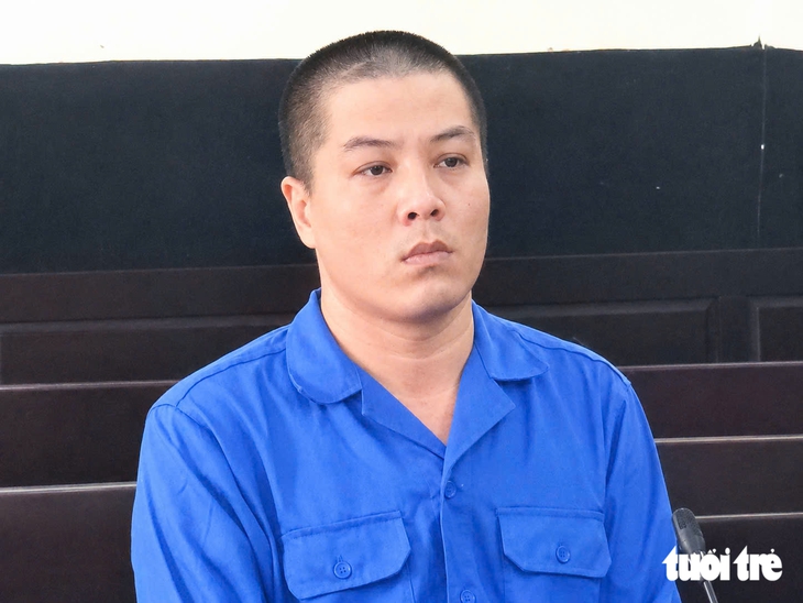 Lãnh 13 năm tù vì mang dao tìm người yêu cũ để giải quyết mâu thuẫn, rồi đâm nhiều nhát - Ảnh 1.