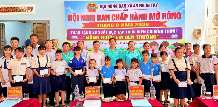 Cao điểm tình nguyện xây dựng nông thôn mới của tuổi trẻ TP . HCM năm 2026 - Ảnh 6.