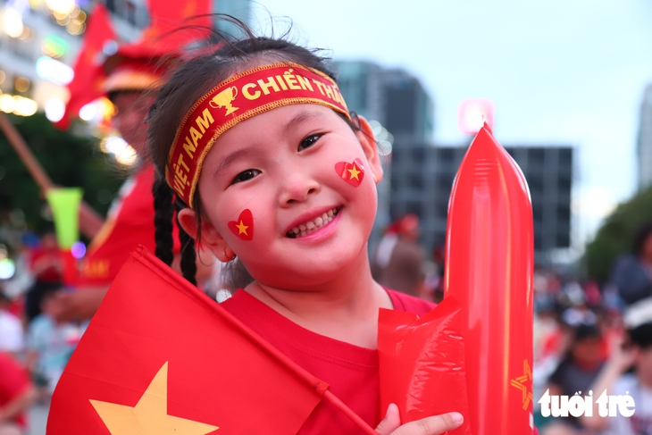 Chung kết Việt Nam - Thái Lan: Cổ động viên sẵn sàng ‘cháy’ cùng đội tuyển  - Ảnh 1.