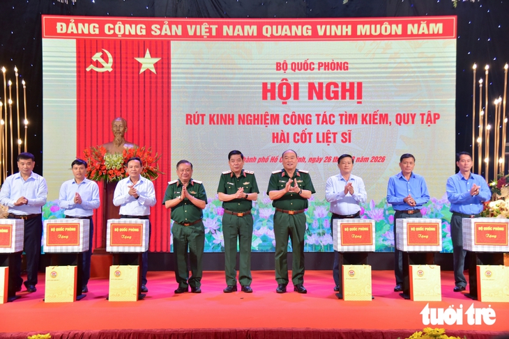 Quân khu 7 xin ý kiến Bộ Quốc phòng tổ chức lễ truy điệu hài cốt liệt sĩ tại công viên Lê Thị Riêng - Ảnh 3.