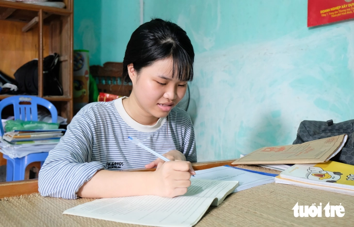 Con đường nào đây cho nữ sinh không còn cha mẹ đậu Học viện Ngân hàng? - Ảnh 2.