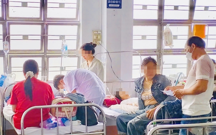 Lại thêm vụ ngộ độc thực phẩm sau ăn bánh mì, nguyên nhân từ đâu? - Ảnh 4.